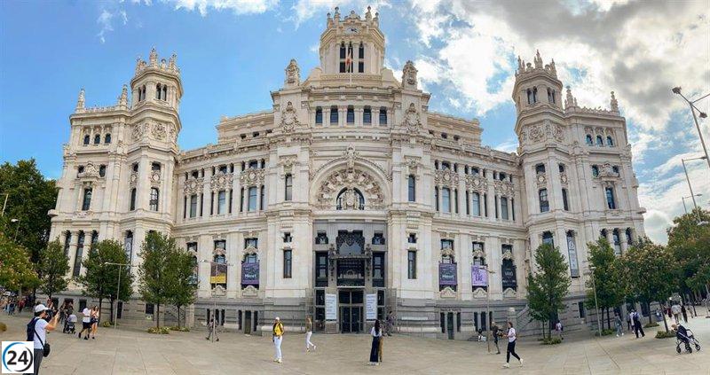 PP se abstiene mientras Vox y la izquierda apoyan nombramiento de Palacios y Otamendi como Hijos Adoptivos.
