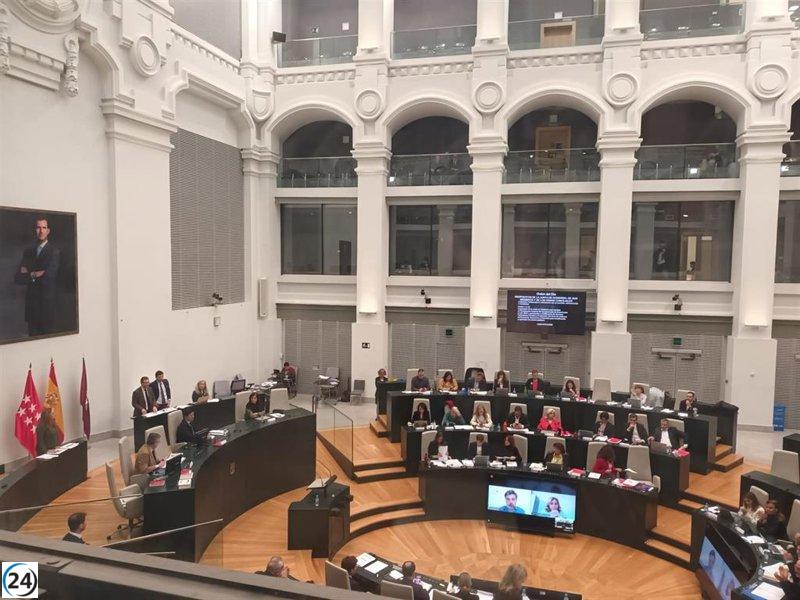 PP y Vox bloquean investigación sobre contratos de emergencia, Maestre cuestiona transparencia.