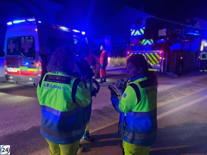Incendio en chalet de Torres de la Alameda deja varios heridos por humo