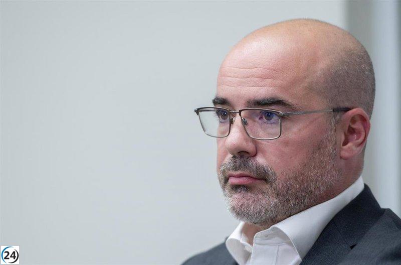 Martín solicita ayuda de la Comunidad para sumar más Policías Locales a VioGén y urge a Almeida a darle prioridad.