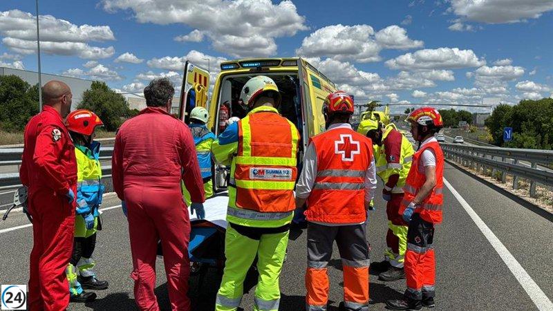 Motorista de 63 años sufre semiamputación de pierna en solitario accidente en Alcalá.