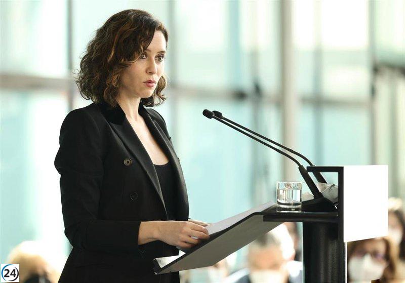 Ayuso critica el vídeo de Israel y acusa al Gobierno de lanzar constantes ofensas y llamar al exterminio del país.