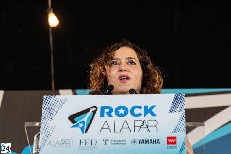 Ayuso apoya la denuncia de su pareja contra el Ayuntamiento por filtraciones: