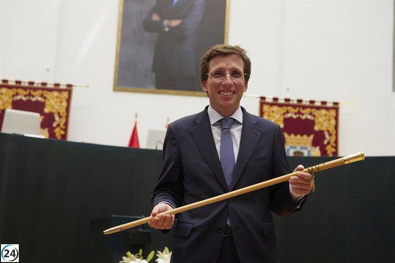 Almeida celebra su primer año de éxito en Palacio de Cibeles