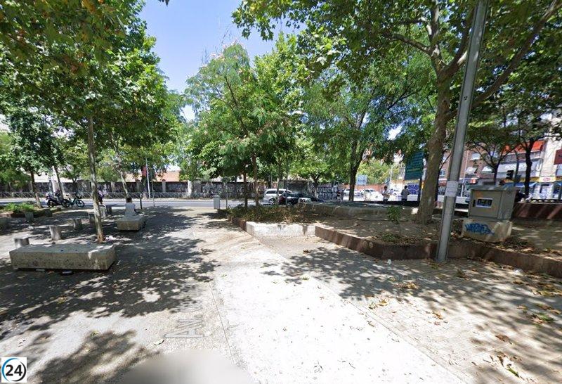 Cinco arrestos y tres policías heridos durante operativo en Carabanchel