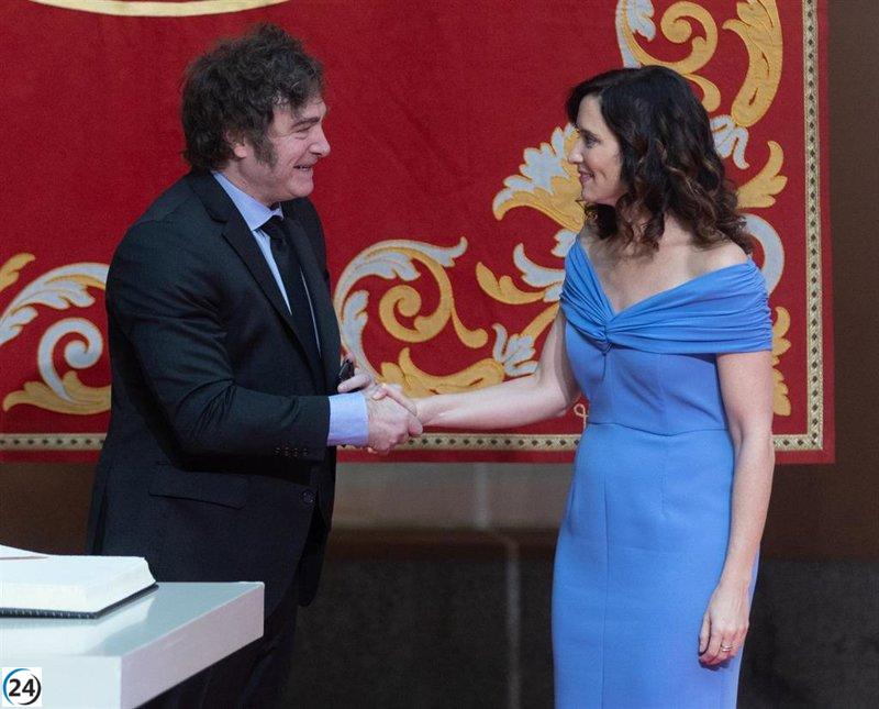 Milei recibe Medalla Internacional de manos de Ayuso por su valentía ante proyectos totalitarios.