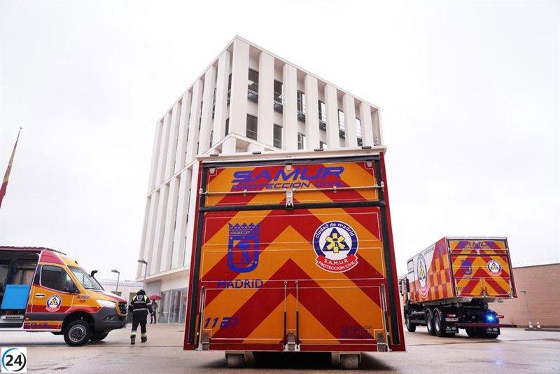 Nuevo vehículo de emergencias en Madrid agilizará desplazamiento de sanitarios durante el Orgullo.