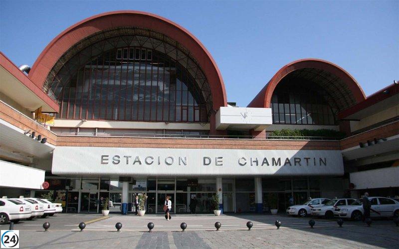 Renfe refuerza medidas en Chamartín para atender a personas vulnerables