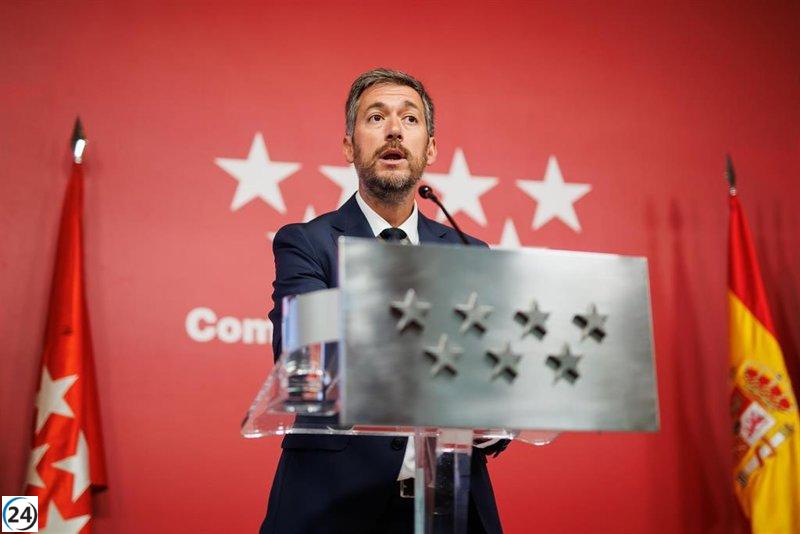 La Comunidad acusa a Sánchez de fomentar la inmigración en lugar de solucionar el problema.