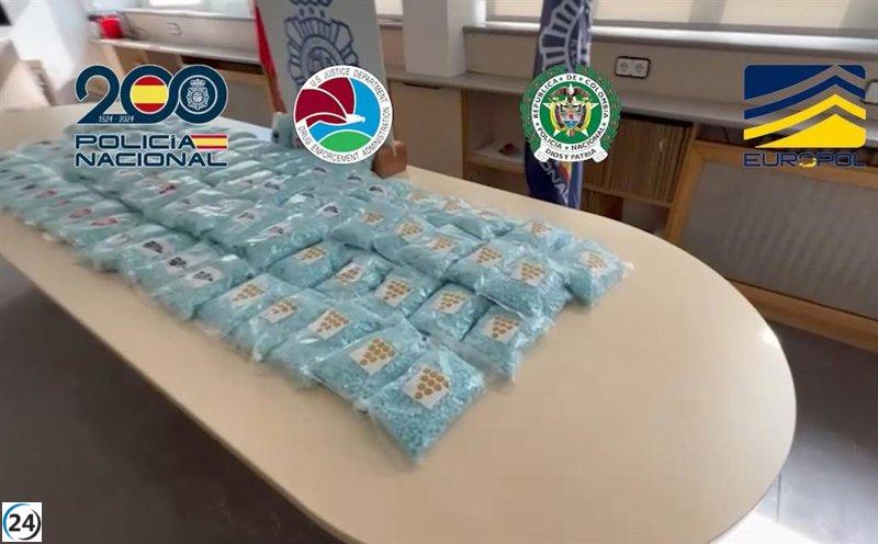 Incautadas 250.000 pastillas colombianas de droga sintética en vuelos con maletas manipuladas.