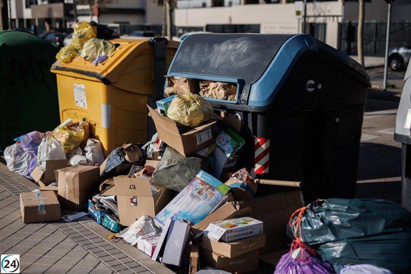 Aumentará la recolección de basura en Madrid la noche del 1 de enero, mientras que en Nochevieja se suspenderá.