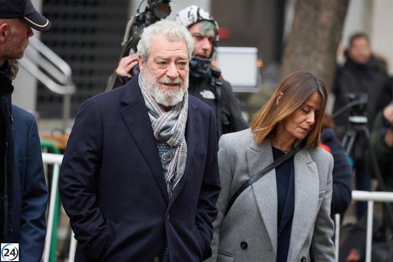 PSOE exige la comparecencia de Ayuso en Pleno por dudas sobre su jefe de Gabinete.