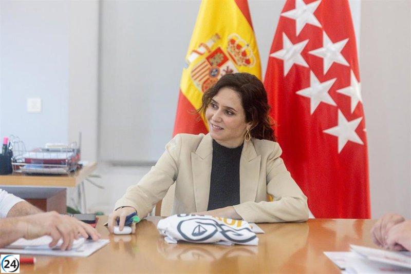 Ayuso: Vox vive en crisis permanente desde su fundación en oposición al PP.