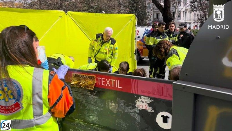 Fallece un hombre de un infarto durante la noche en un contenedor de ropa en Prosperidad.