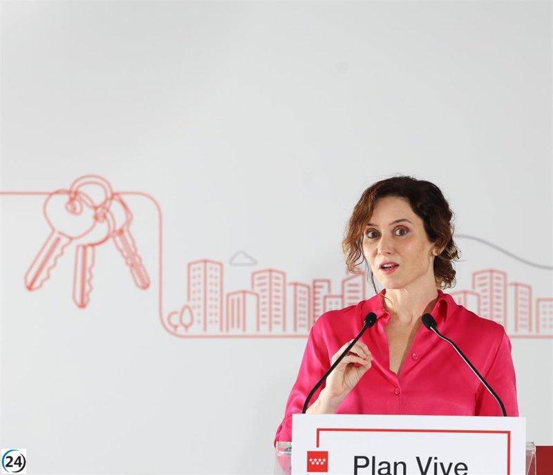 Ayuso introduce un centro de capacitación laboral en Tres Cantos centrado en la farmacia.