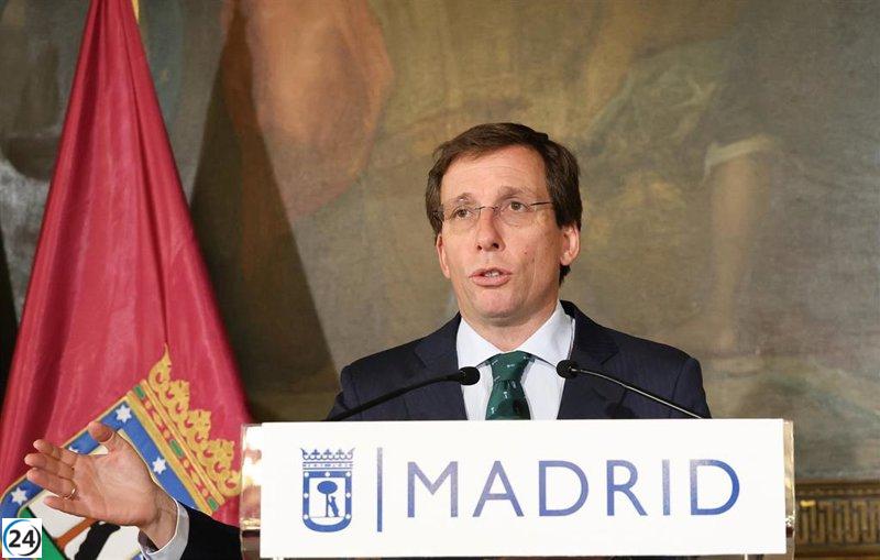 Almeida exige a Casa América frenar la proyección de filmes que glorifican la dictadura de Maduro.
