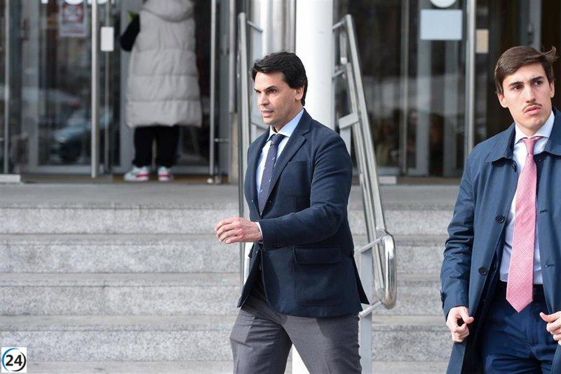 El Congreso aprueba la investigación al novio de Ayuso, que comenzará tras el verano.