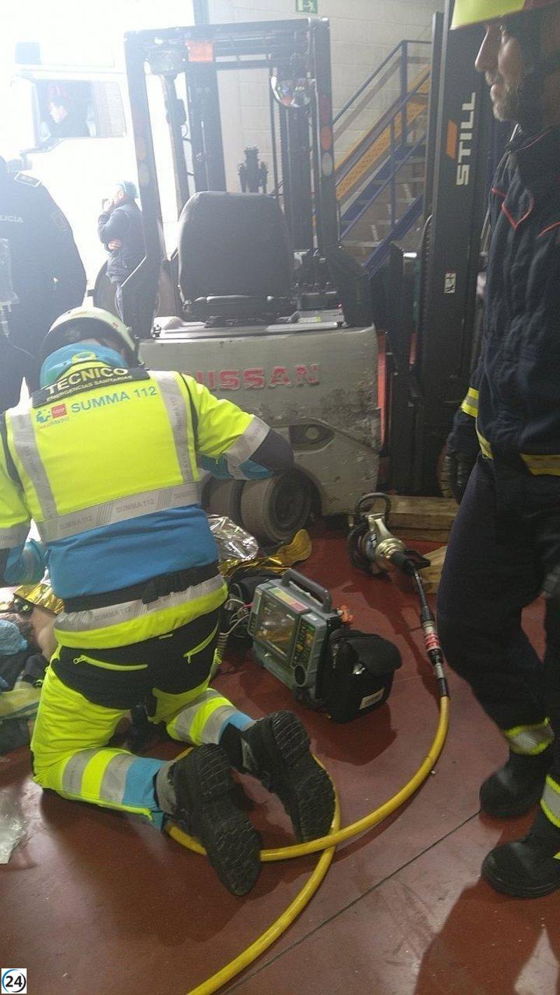Trabajador grave tras accidente con toro mecánico en Villaviciosa.