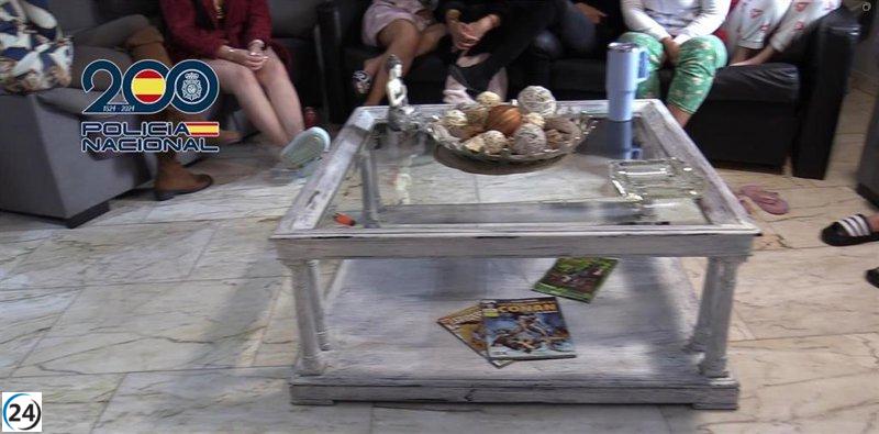 Desmantelada red de trata en Madrid: 14 mujeres rescatadas y 37 arrestos por delitos vinculados.
