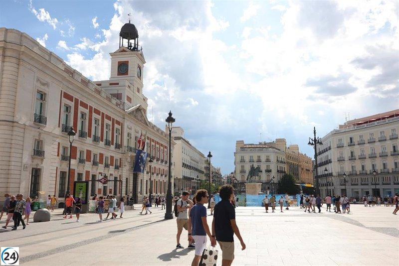 El Constitucional frena la ley de Ayuso que excluye la Real Casa de Correos de la memoria histórica.