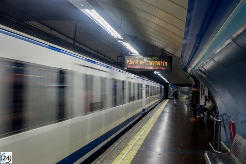 Detenido un francés de 21 años por grabarse aferrado al último vagón del metro en la línea L1.