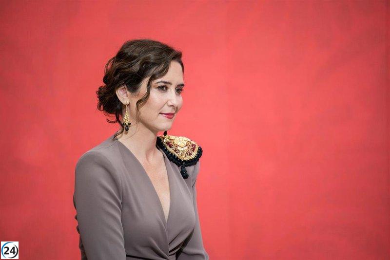 Ayuso anhela que el Dos de Mayo sea un día de celebración, pero subraya la importancia incomparable del Ejército.