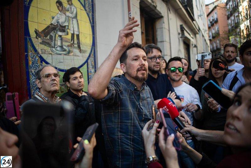 El Ayuntamiento de Madrid multa a Pablo Iglesias por sobreocupación en la Taberna Garibaldi.
