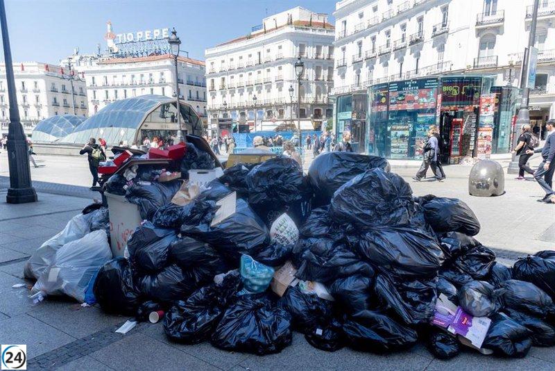 Fin de la huelga en Madrid: trabajadores de la recogida de basuras alcanzan un acuerdo tras seis días de protestas.