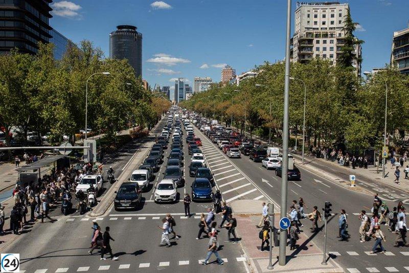 Restauran circulación en la M-30 y túneles, excepto en AZCA por problemas de abastecimiento.