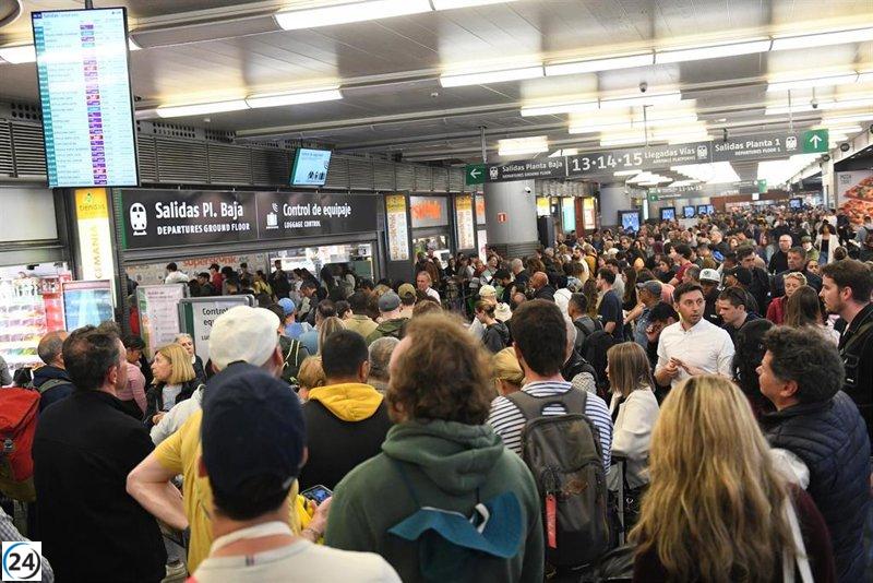 La Comunidad critica la gestión ferroviaria y exige mayor transparencia al Gobierno.