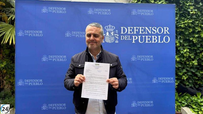 Sindicatos exigen al Defensor del Pueblo una rápida intervención para desalojar a los ocupantes en Barajas, considerado un área fuera de control.