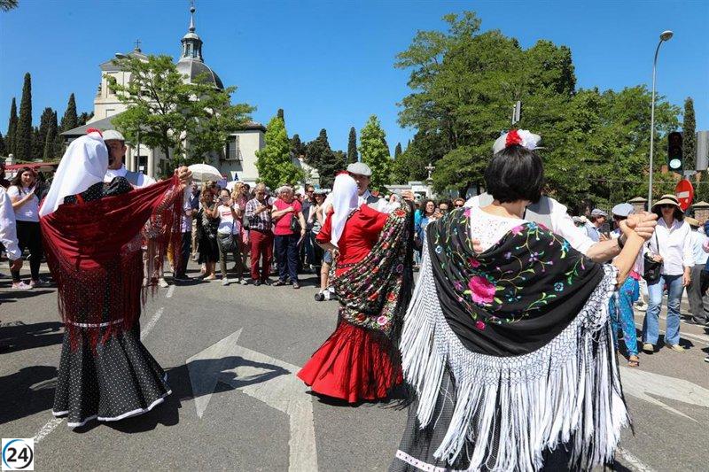 San Isidro concluye con un aguacero, mientras la política vuelve a eclipsar la festividad en Madrid.