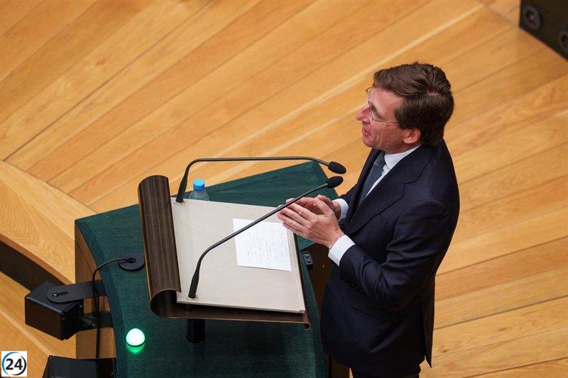 Almeida defiende su equipo y critica a Maroto, instándole a quedarse.
