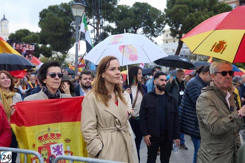 Vox se prepara para un choque directo con Ayuso, centrándose en la inmigración para recuperar su relevancia en 2027.