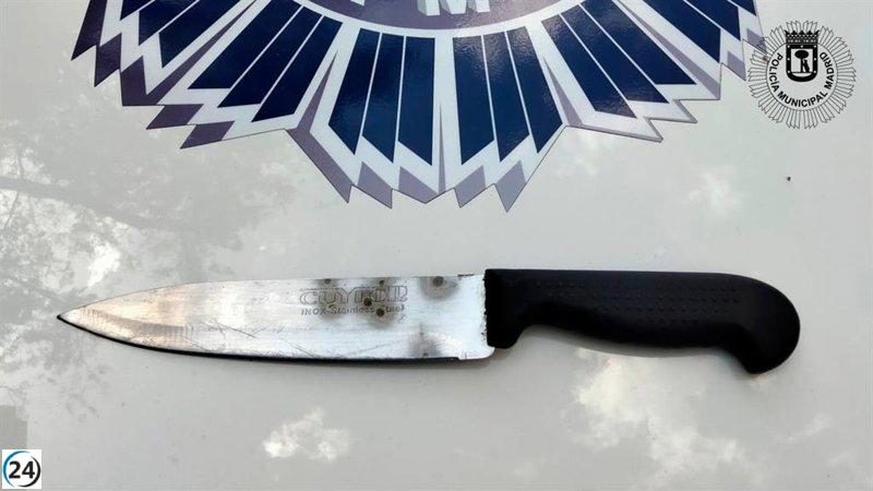 Arrestan a individuo por amenazar con un cuchillo en Arganzuela.
