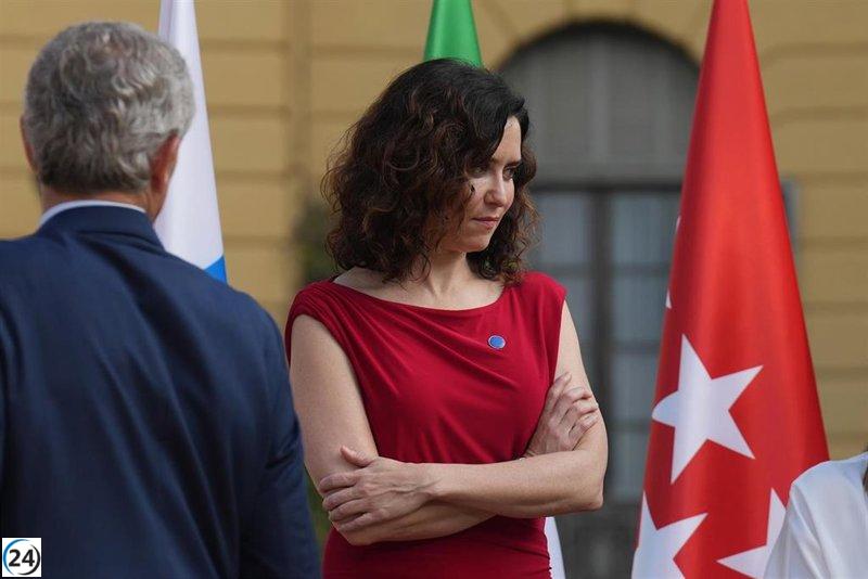 Ayuso se retira de la Conferencia de Presidentes al hablar el lehendakari en euskera.