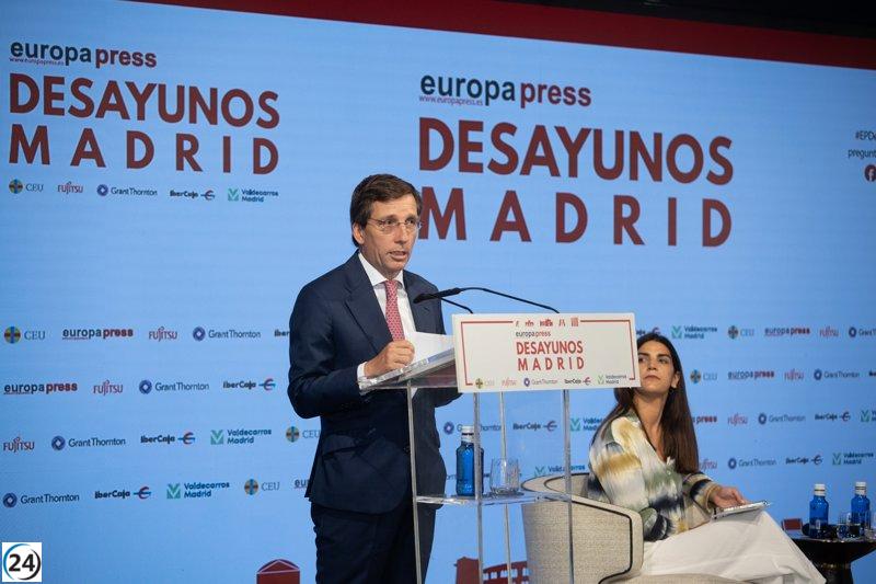 Almeida denuncia la ausencia de Sánchez, ocupado en sostener su