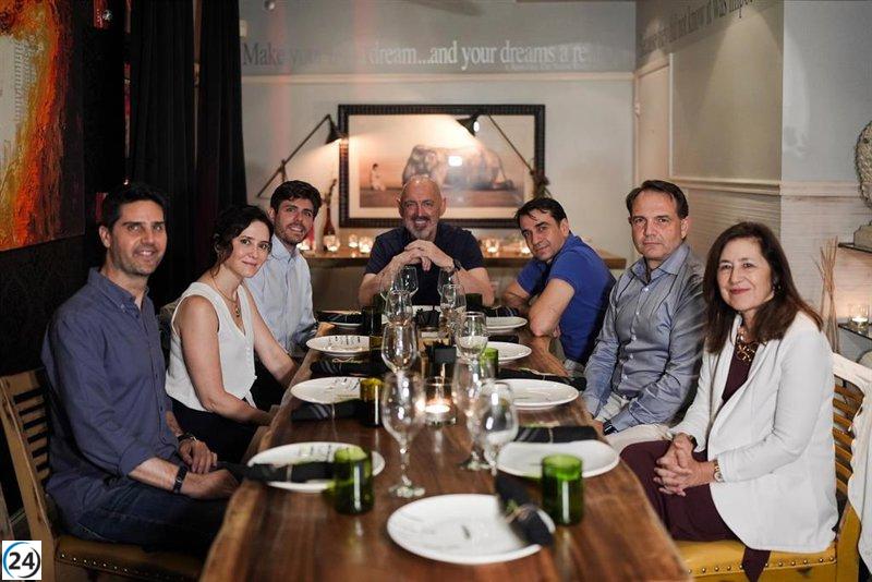 Sindicatos universitarios critican a rectores tras su encuentro con Ayuso en Miami: 