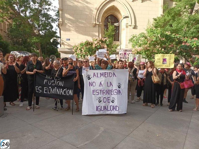 El Ayuntamiento asegura que mantendrá los espacios de igualdad, adaptándolos a las verdaderas necesidades.