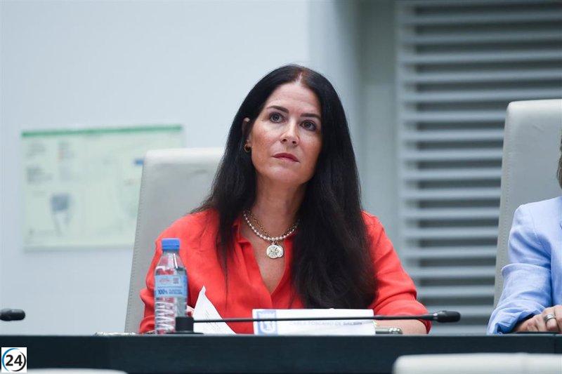 Arcópoli critica las declaraciones de una concejala de Vox contra el colectivo LGTBI+ y exige al PP una clara separación.