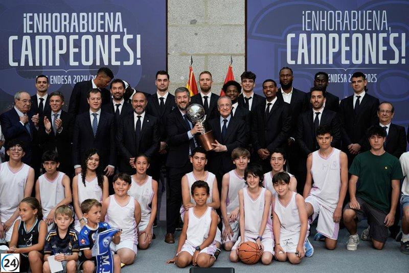 El Real Madrid es elogiado por la Comunidad de Madrid y el Ayuntamiento tras su triunfo en la Liga Endesa.
