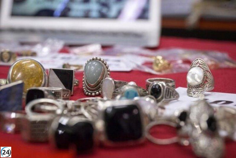Subasta de objetos perdidos: desde gargantillas a 7 euros hasta relojes de lujo por 75, disponible hasta el 17.
