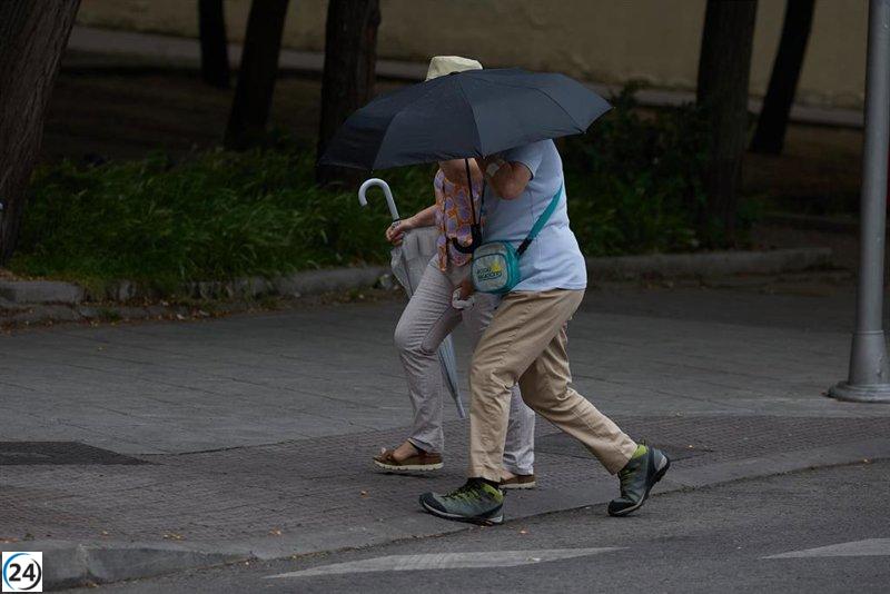 Aviso amarillo por lluvias y tormentas en la Sierra este sábado, según la Aemet.