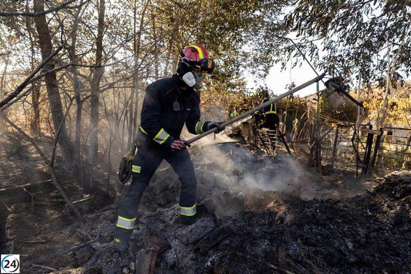 El incendio de Méntrida muestra signos de mejora, con el viento como factor clave en la próxima fase.