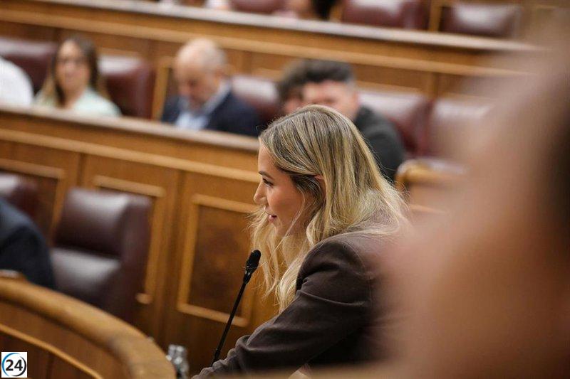 Serrano (PP) aplaude la dimisión de Noelia Núñez como un acto de dignidad y honor.