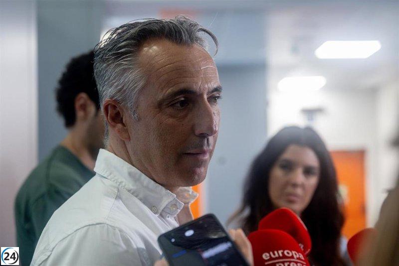 La Comunidad prevé controlar el incendio en Tres Cantos durante la mañana.