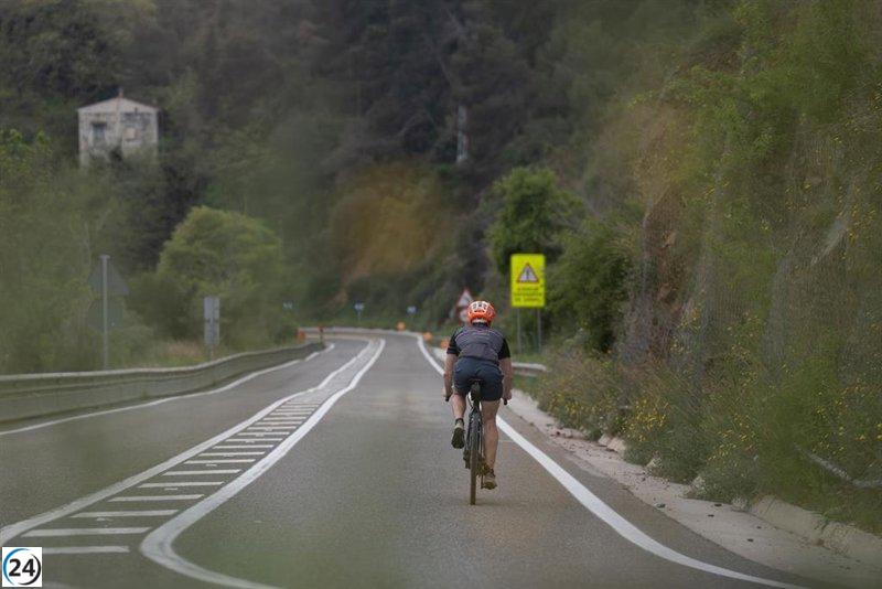 Detienen a un anciano por atropellar a cuatro ciclistas en Colmenar de Oreja.