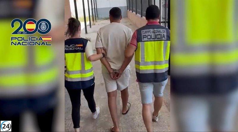 Capturan a dos estafadores que engañaban a ancianos como falsos inspectores de luz en Madrid.