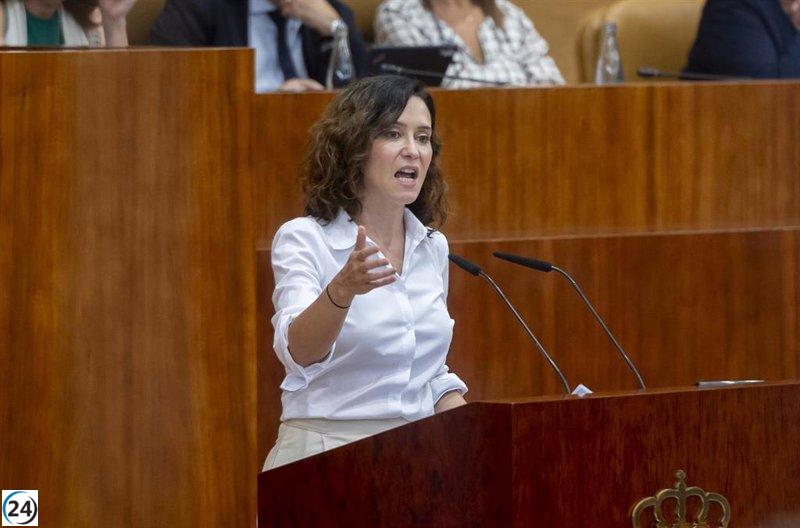 Ayuso critica la percepción negativa de Madrid en La Vuelta, comparándola con un conflicto bélico y la persecución de judíos.