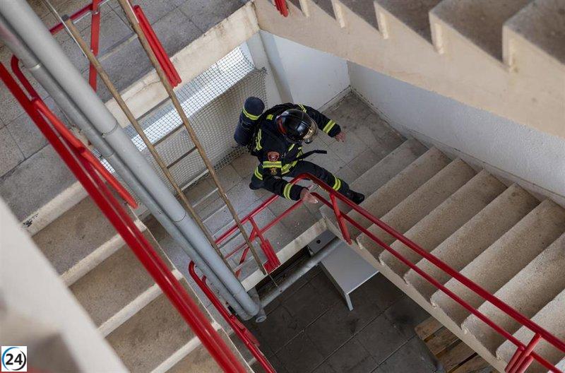Incendio en Latina deja a mujer con graves quemaduras y a hombre en estado de intoxicación por humo.